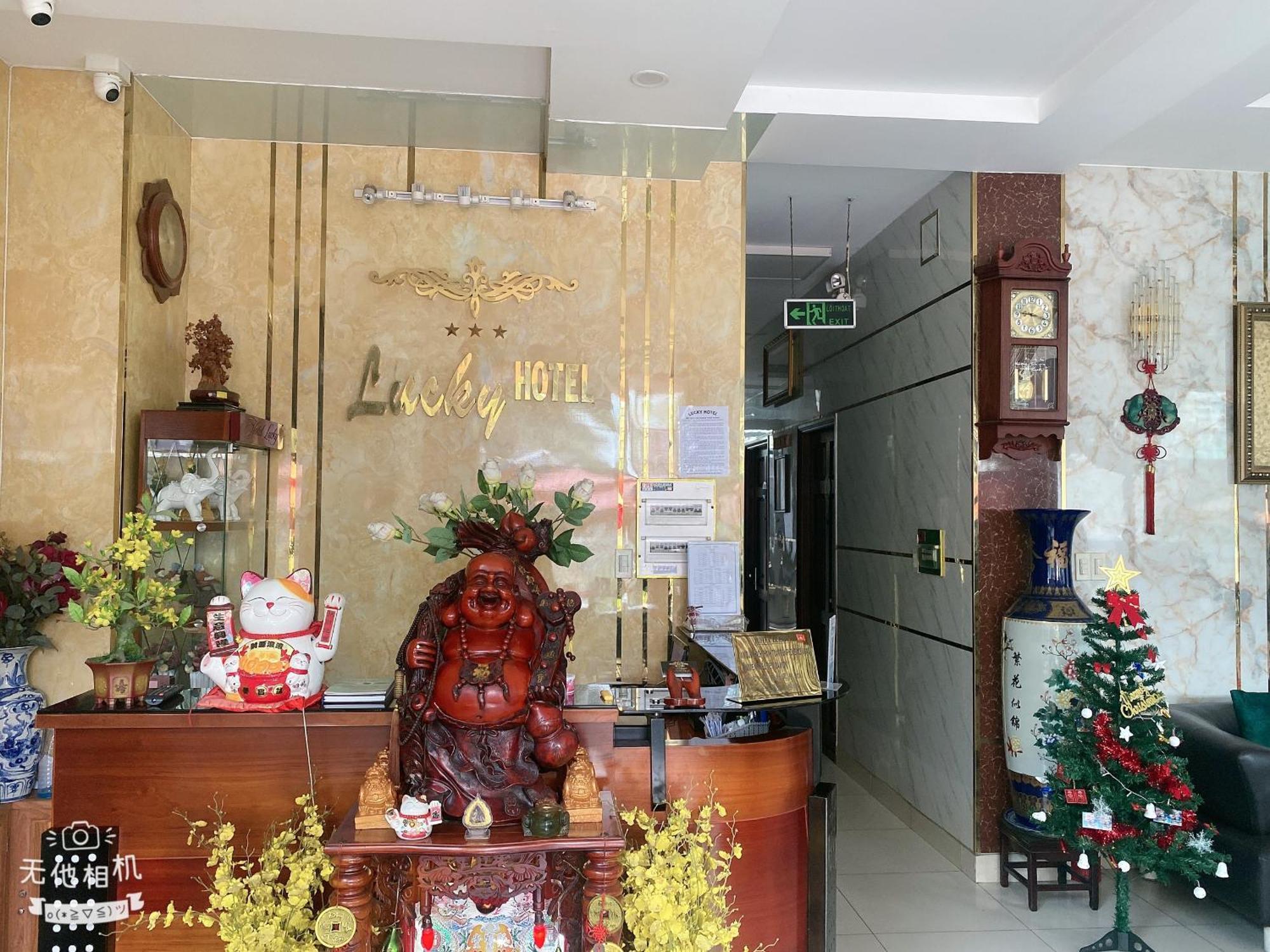Lucky Hotel Cidade de Ho Chi Minh Exterior foto
