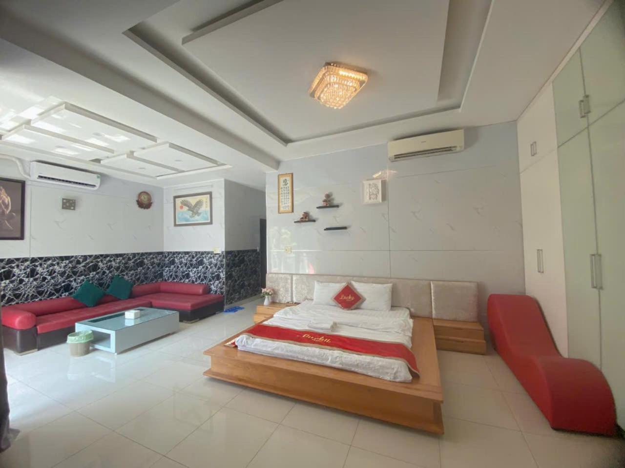 Lucky Hotel Cidade de Ho Chi Minh Exterior foto
